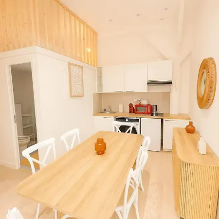 Apartment 2 Pieces Avec Mezzanine Et Deco Design - 9 *