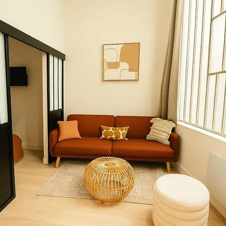 2 Pieces Avec Mezzanine Et Deco Design - 9 Paris